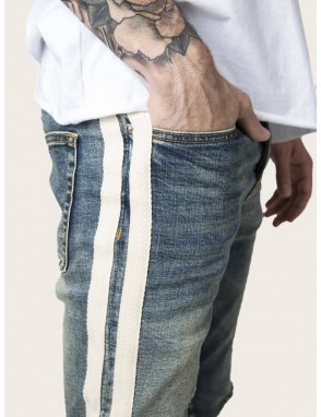 Men Side Stripe Ripped Jeans